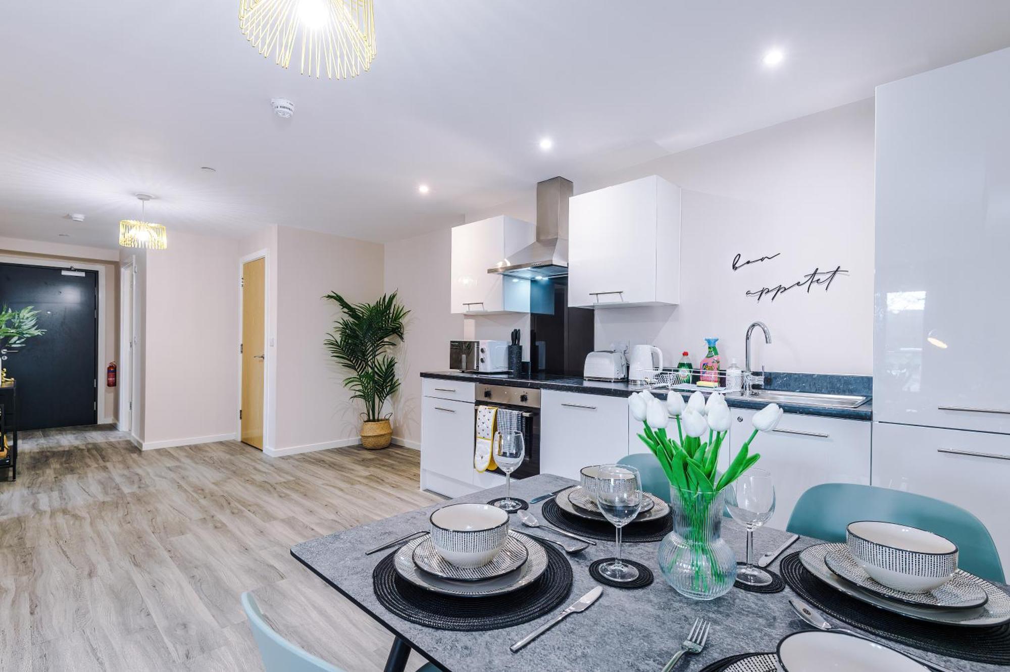 Deluxe New Build 2 Bedroom 2 Bathroom Apartment - Free Secure Parking Manchester Exterior photo