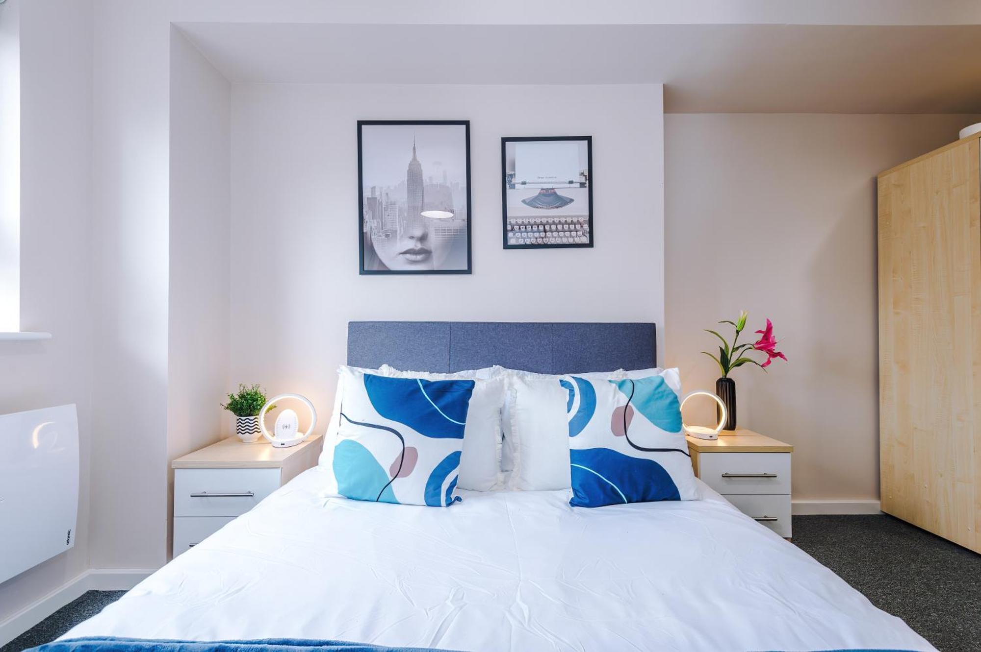 Deluxe New Build 2 Bedroom 2 Bathroom Apartment - Free Secure Parking Manchester Exterior photo