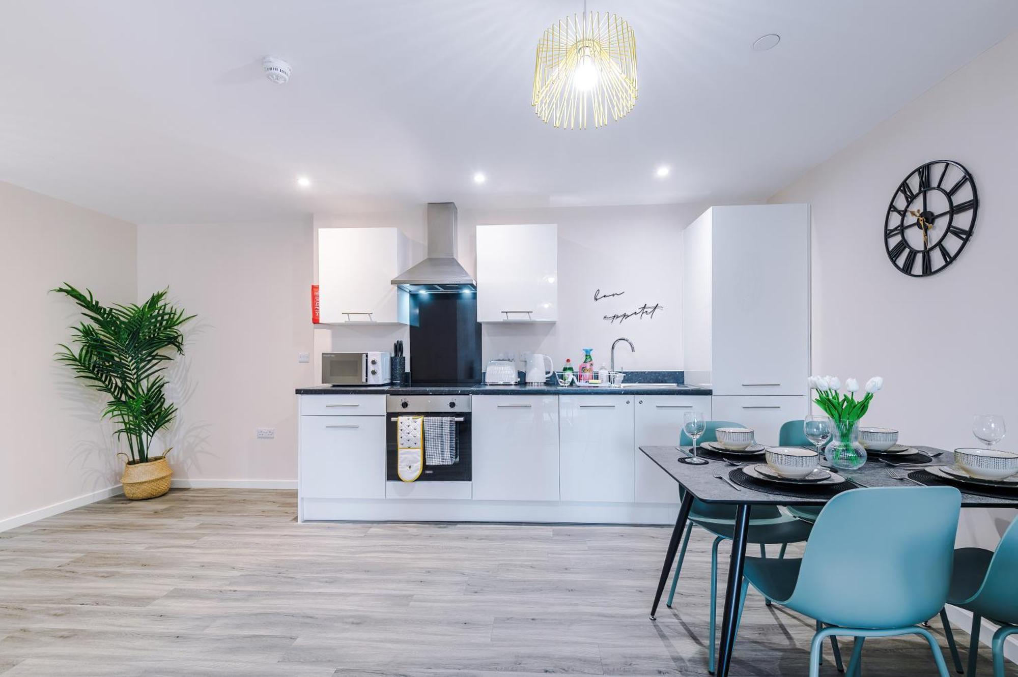 Deluxe New Build 2 Bedroom 2 Bathroom Apartment - Free Secure Parking Manchester Exterior photo